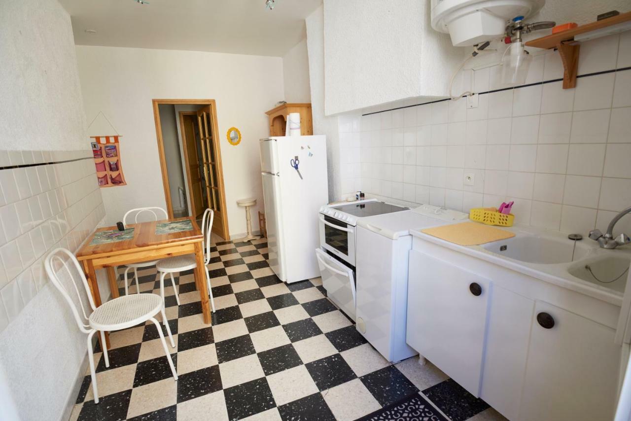 Appartement Calme En Plein Centre Ville Sete Exterior photo